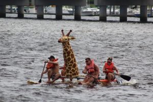 thegreattrentriverraftrace-paddle-2